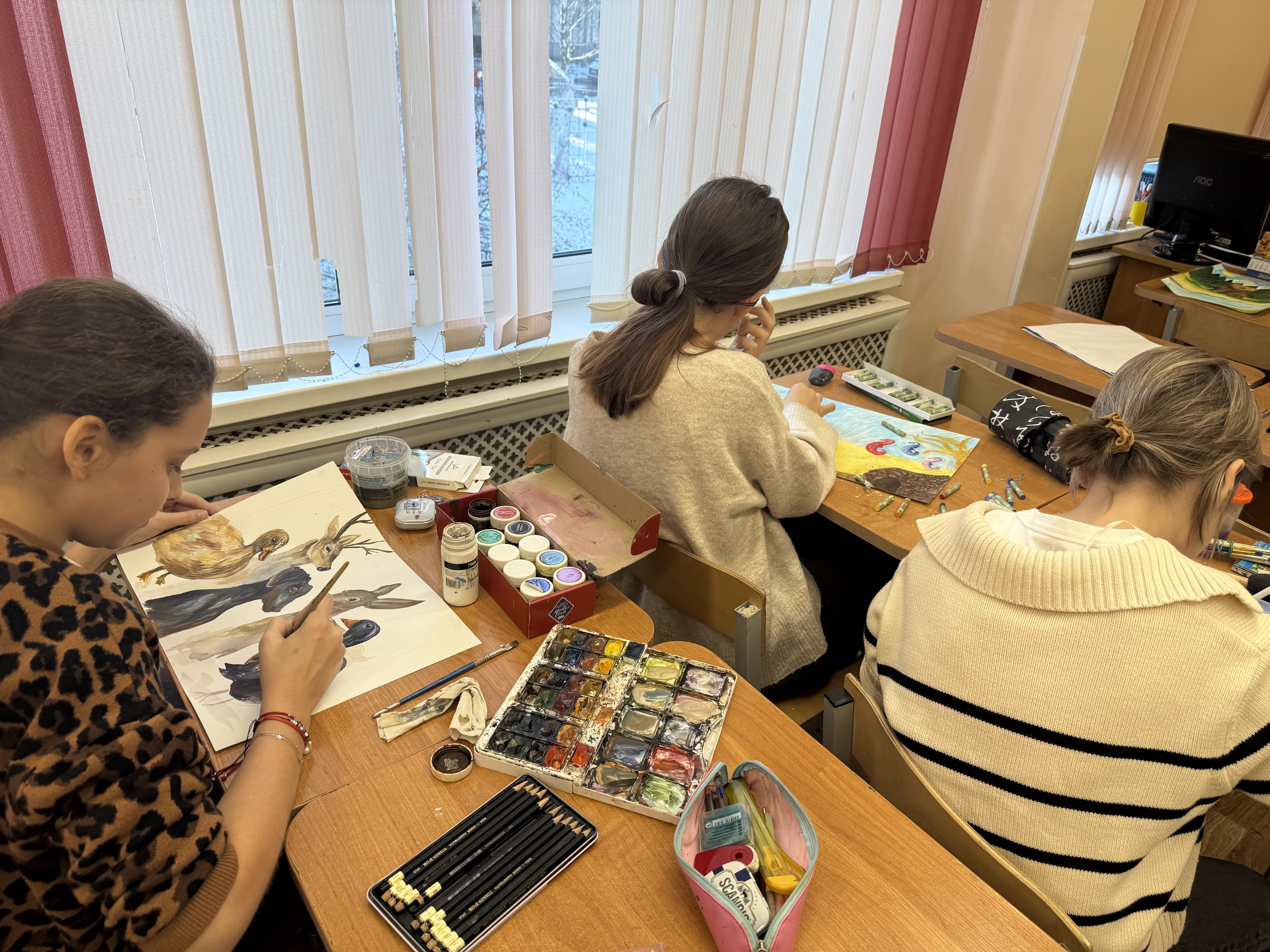 15.11.2025 прошел районный тур Региональной Олимпиады по предмету «Изобразительное искусство».